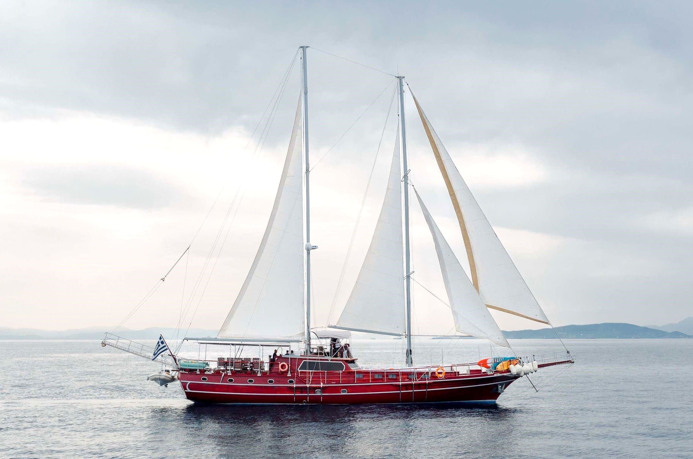 Motor Sailer 98 00002.jpg