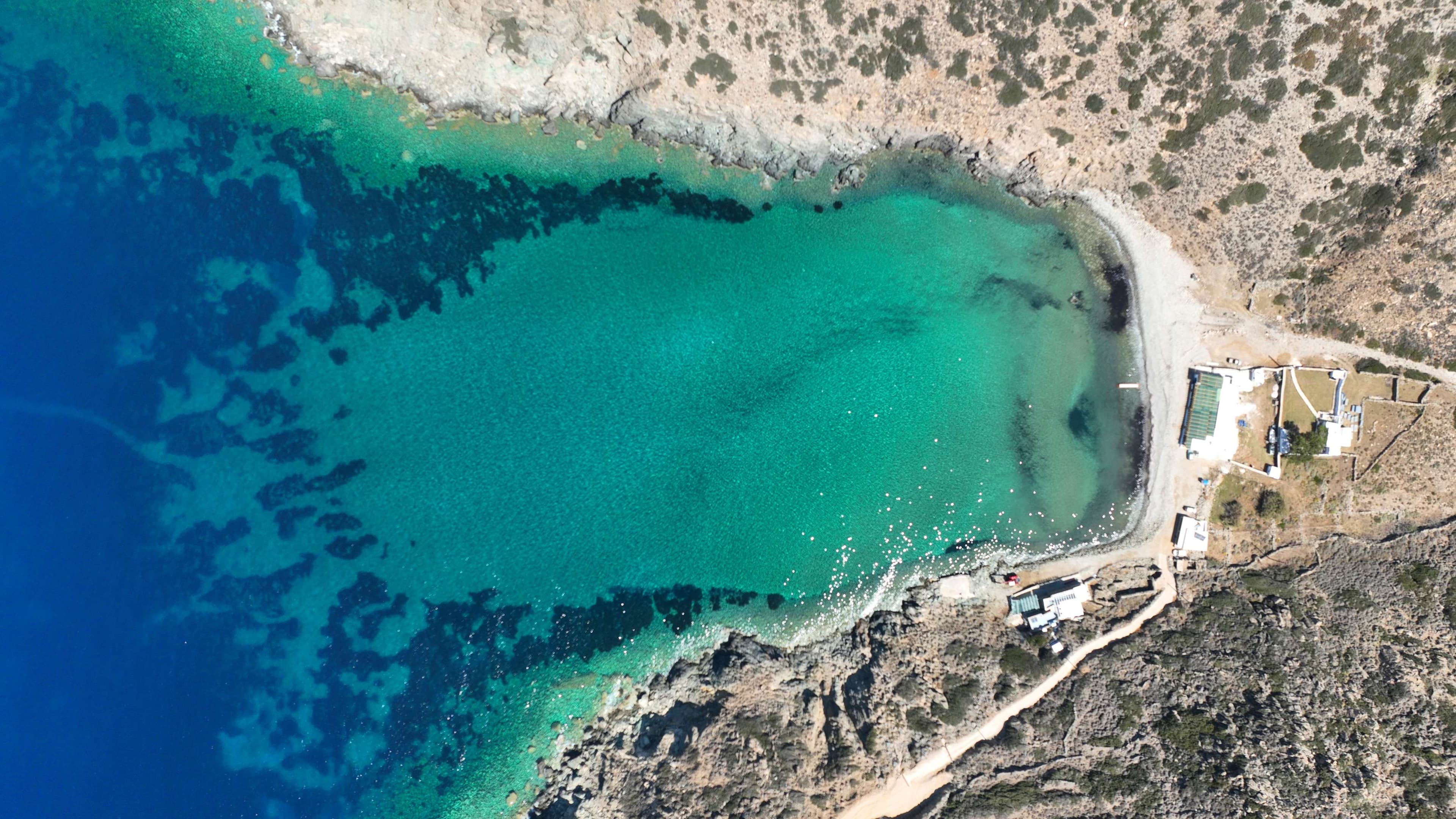 Sifnos Vroulidia Bay.jpg