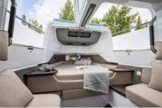 4_AX37_skipper cabin.jpg