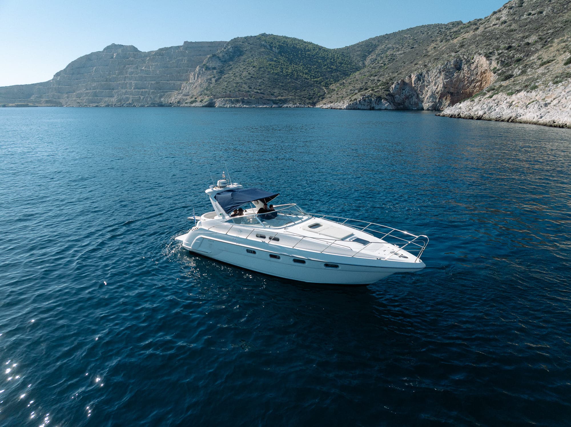 Sealine S37