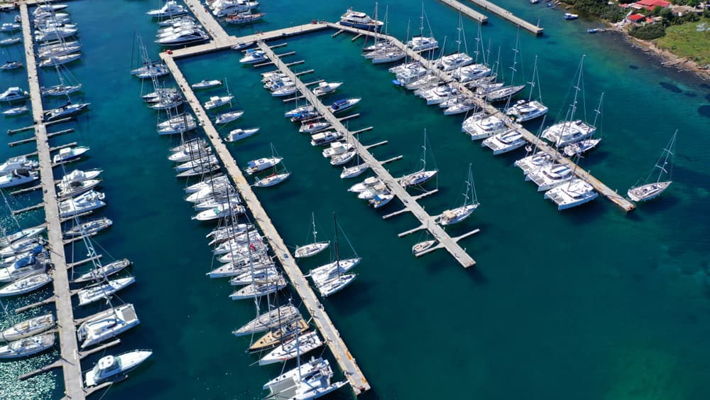 Mykonos to Lavrion Port, Athens | Private Yacht Transfer