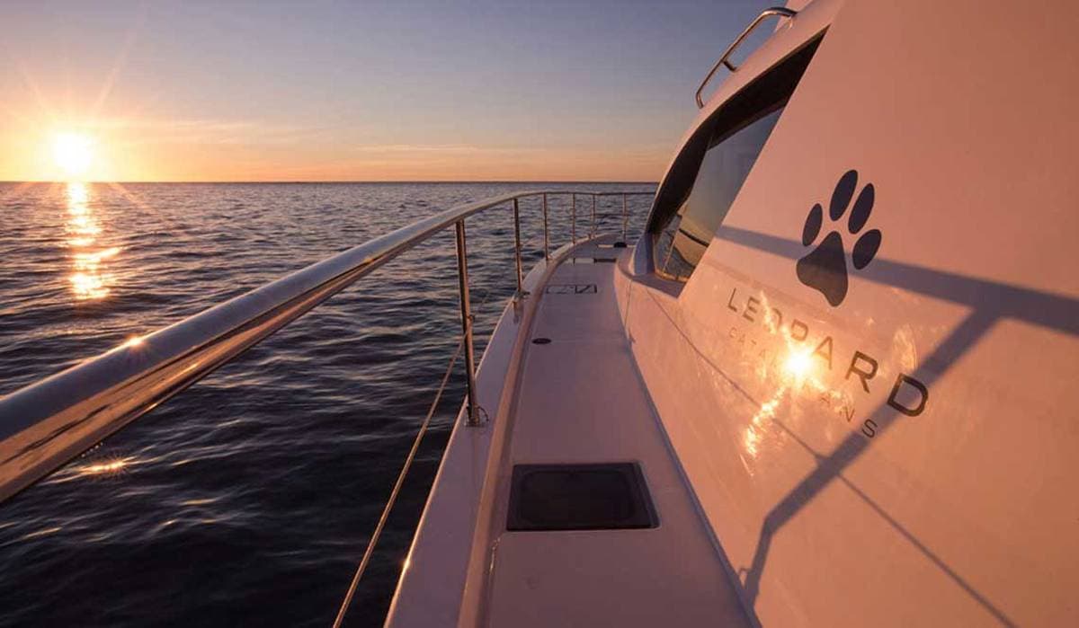 Private SUNSET Catamaran Leopard 40